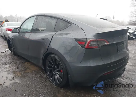 2023 Tesla Model Y Performance Dual Motor All-Wheel Drive z USA, uszkodzony, nr VIN 7SAYGDEF1PF873659